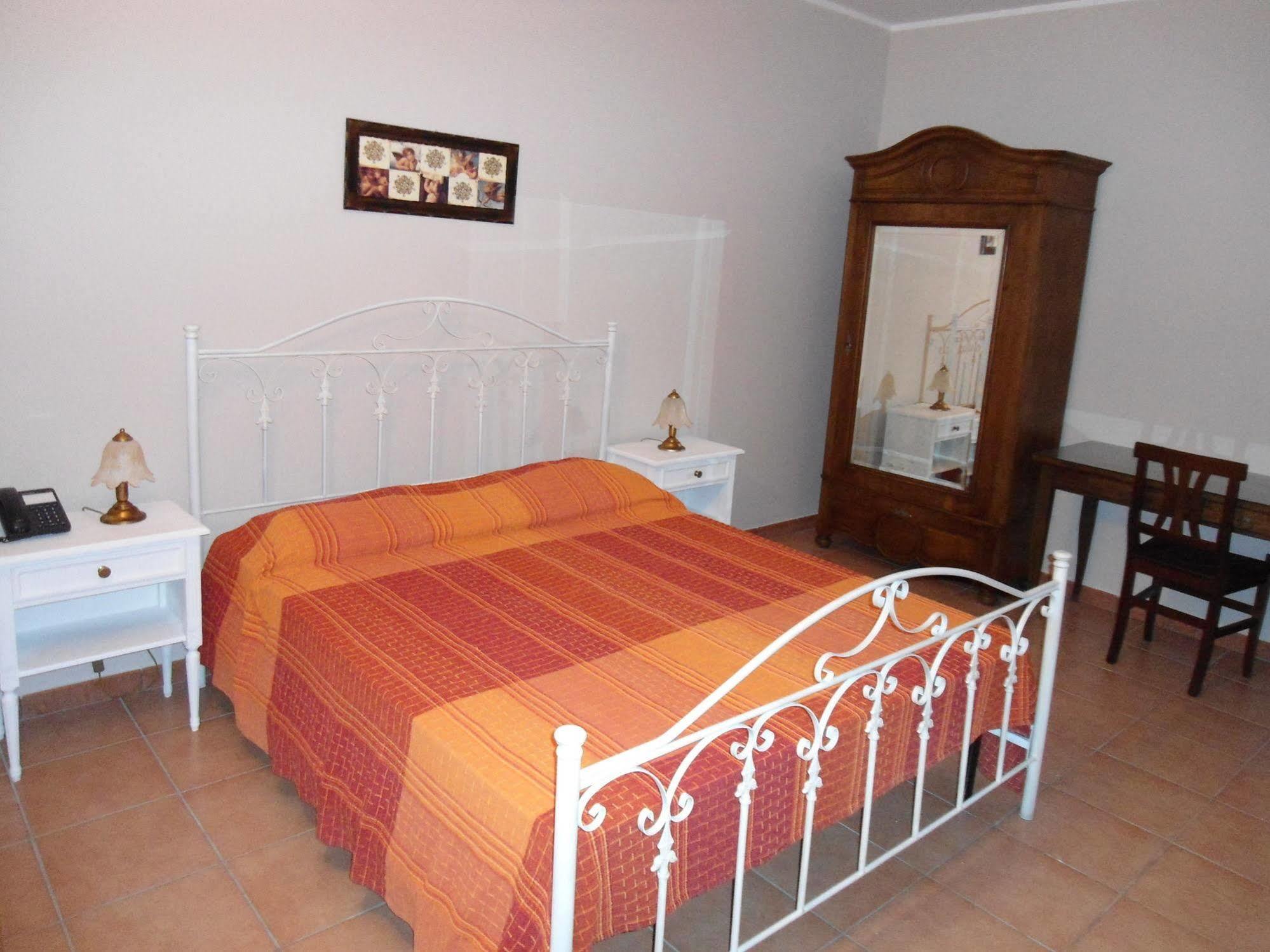 Tenuta Pigliano Hotel Bagnolo del Salento Exterior foto